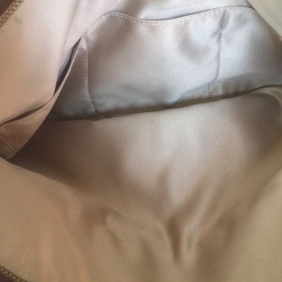 Roots Leather Bag - Picture 7 of 9